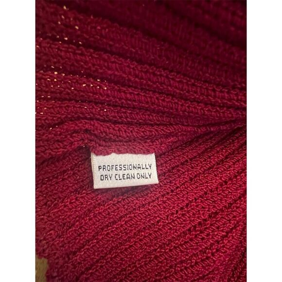 St. John Women's Sleeveless Sweater Tank Size SP Red - Picture 6 of 6